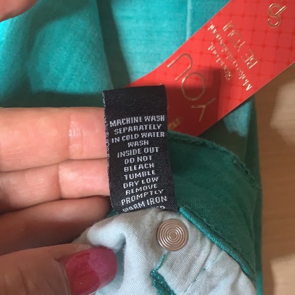 Celebrity Pink Shorts - Picture 14 of 17